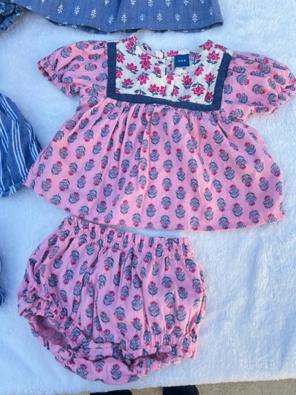 Old Navy Pink Floral Baby Matching Set